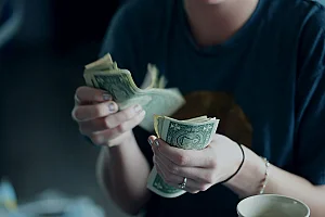 The Art of Making Money Online in 2025