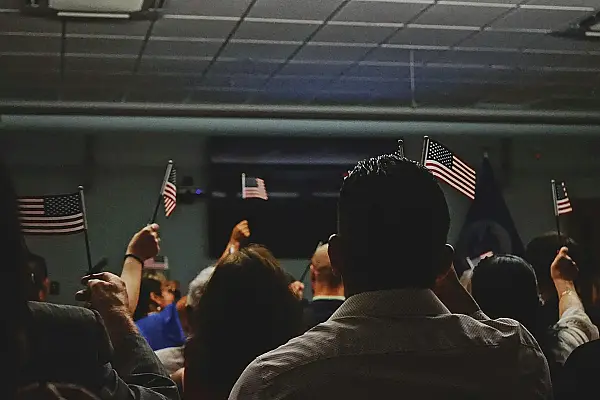 Finding Your American Home: The Complete Housing Survival Guide
