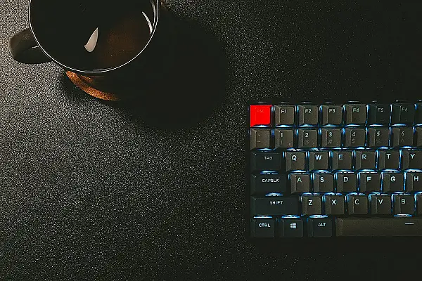 Scramble vs Swagger: Laravel API Documentation Tools Compared