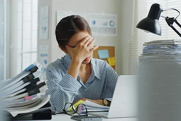 Why Finding Dev Jobs Sucks in 2025 (And How to Win Anyway)